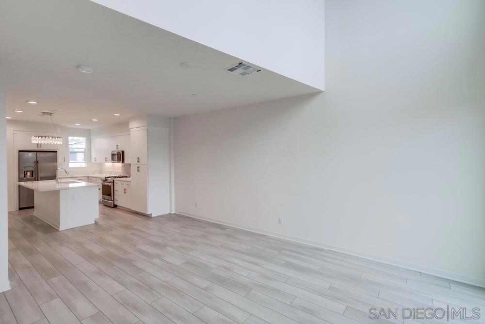 Mira Mesa - Residential