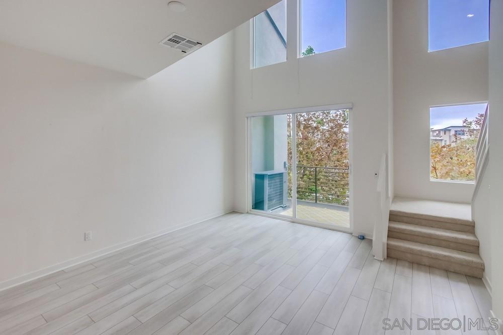 Mira Mesa - Residential