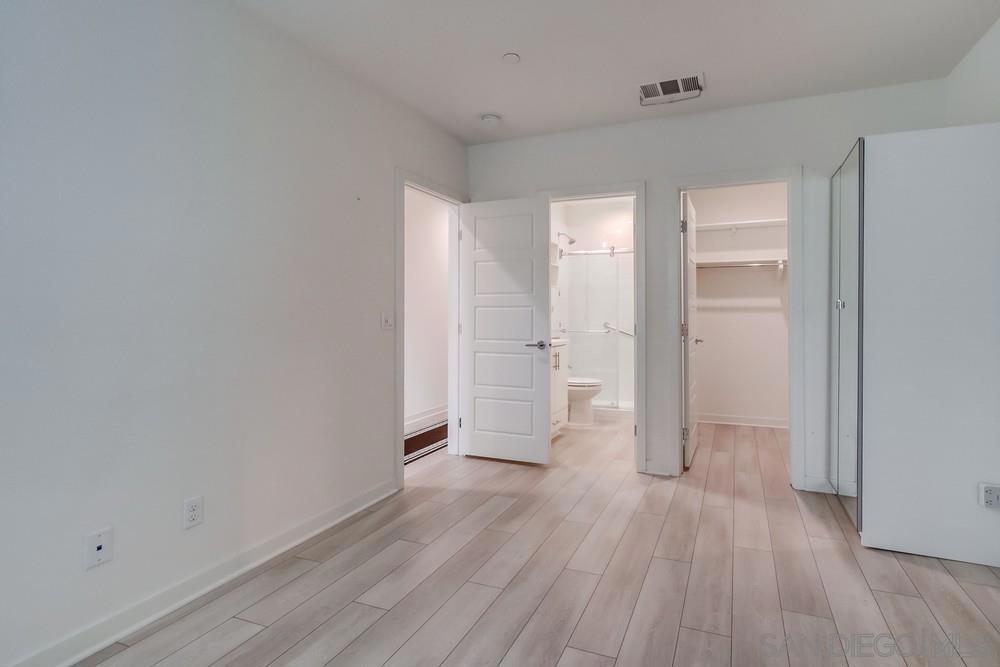 Mira Mesa - Residential