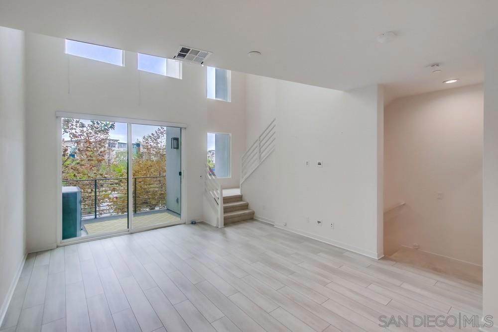 Mira Mesa - Residential