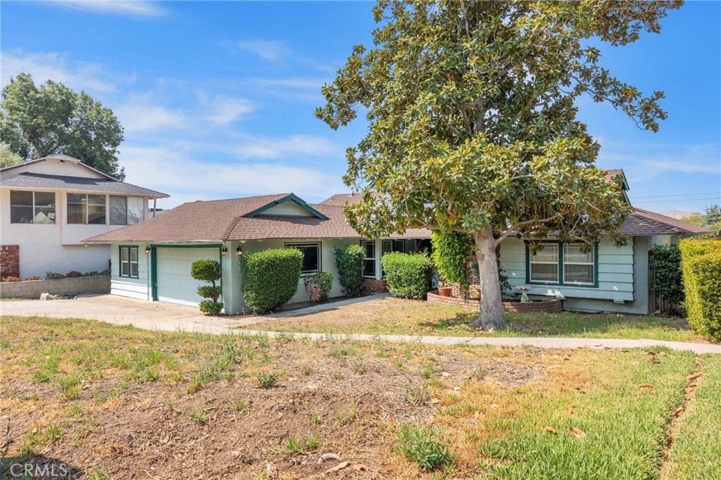 Beautiful Single-Story Home with Mountain Views, Pool & Jacuzzi!
Located in one of North San Bernardino’s most desirable neighborhoods, this charming 4-bedroom, 3-bath single-family home offers comfortable living and a peaceful setting. From the spacious backyard, enjoy stunning mountain views with no rear neighbors — the perfect backdrop for summer gatherings around the sparkling pool and relaxing jacuzzi.
Inside, the living room features a cozy fireplace, built-in shelving, and plenty of natural light. Bay windows in the bedrooms add charm and brightness, while skylights in the bathrooms create a warm, airy feel.
With a fresh coat of paint, redone flooring, and a convenient single-level layout, this home is move-in ready. Located within walking distance to schools and just minutes from Cal State San Bernardino, it’s ideal for starting a family, retiring, or simply enjoying a quiet neighborhood lifestyle.
A rare find with endless possibilities — come see it today!