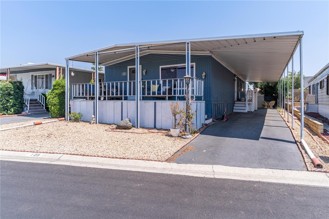 4095 Fruit St 105