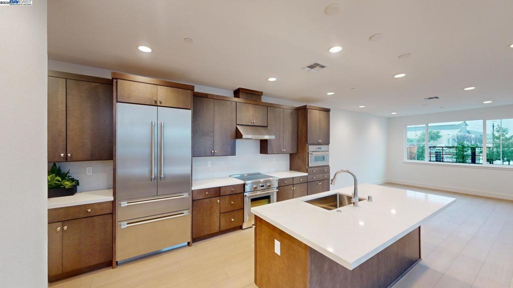 Not Listed - Residential