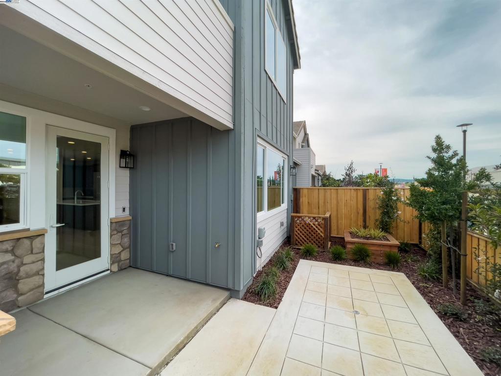 Not Listed - Residential