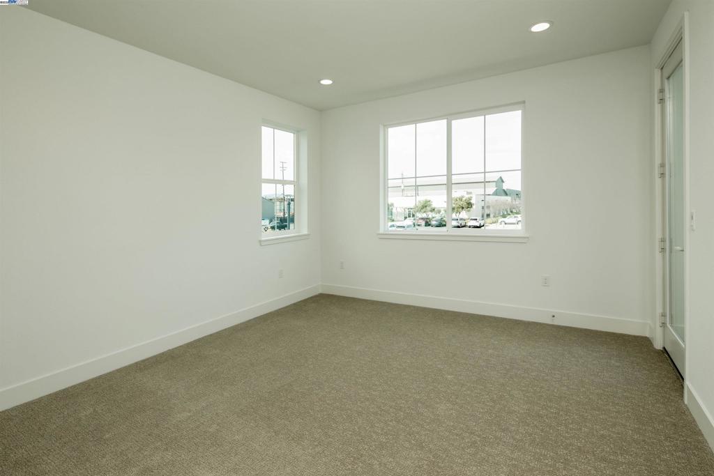 Not Listed - Residential