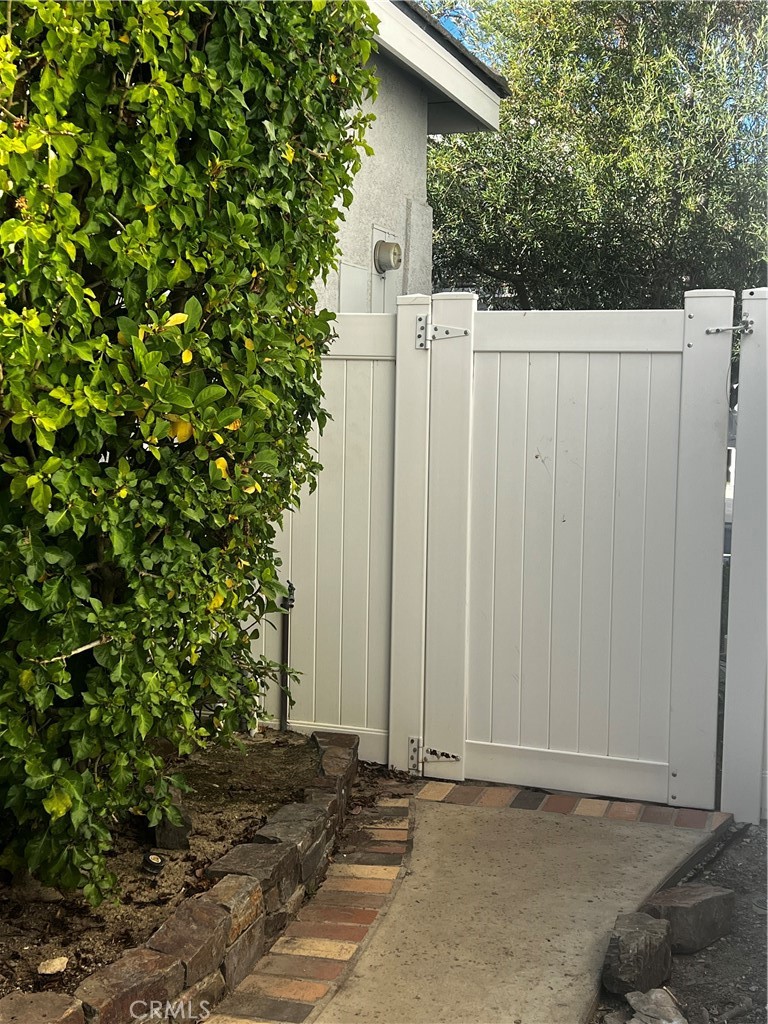 San Simeon (SANS) - Residential Lease