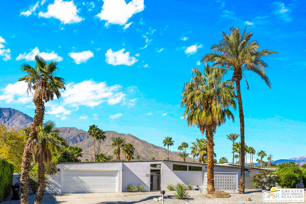 2211 N Starr Road