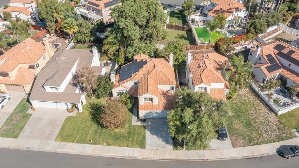30252 Calle Belcanto