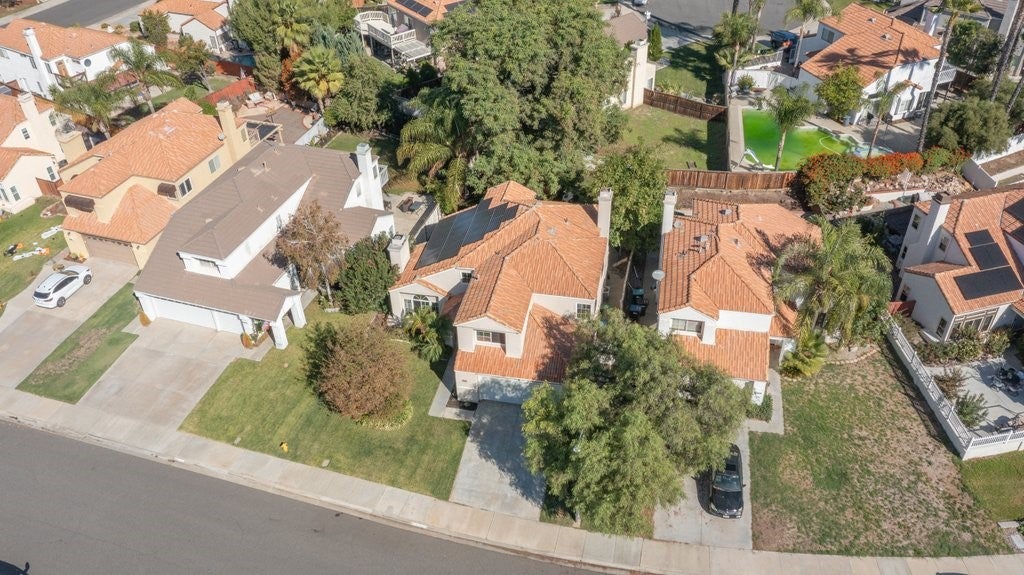 30252 Calle Belcanto