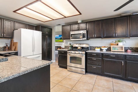 Tiny photo for 30252 Calle Belcanto, Menifee, CA 92584 (MLS # SW26231059)
