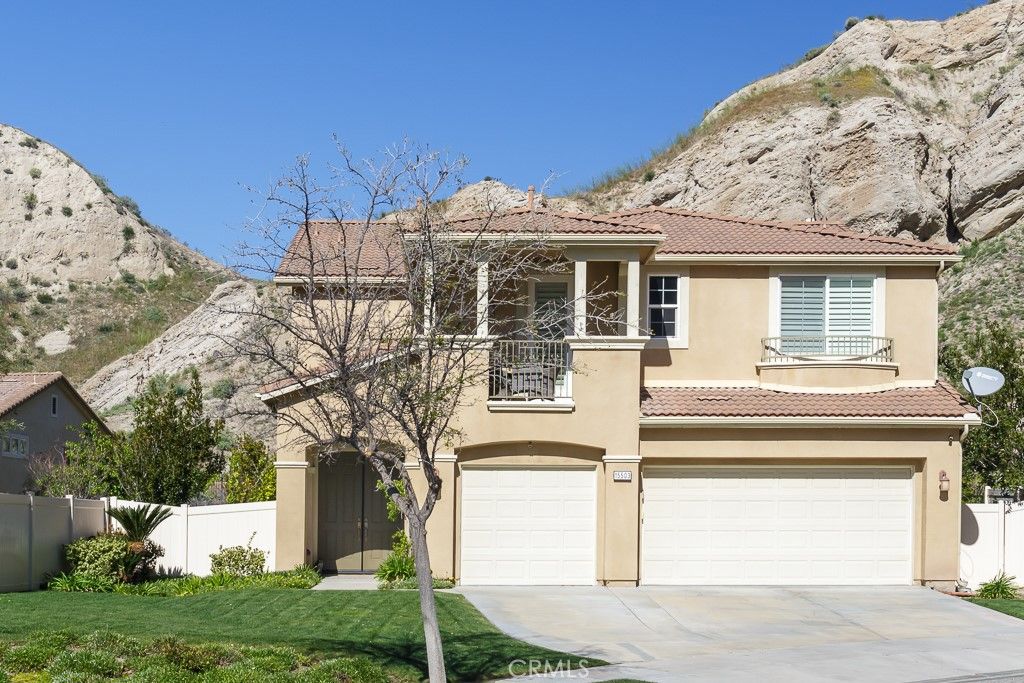 Photo of 15503 Megan Drive, Canyon Country, CA 91387 (MLS # SR26079796)