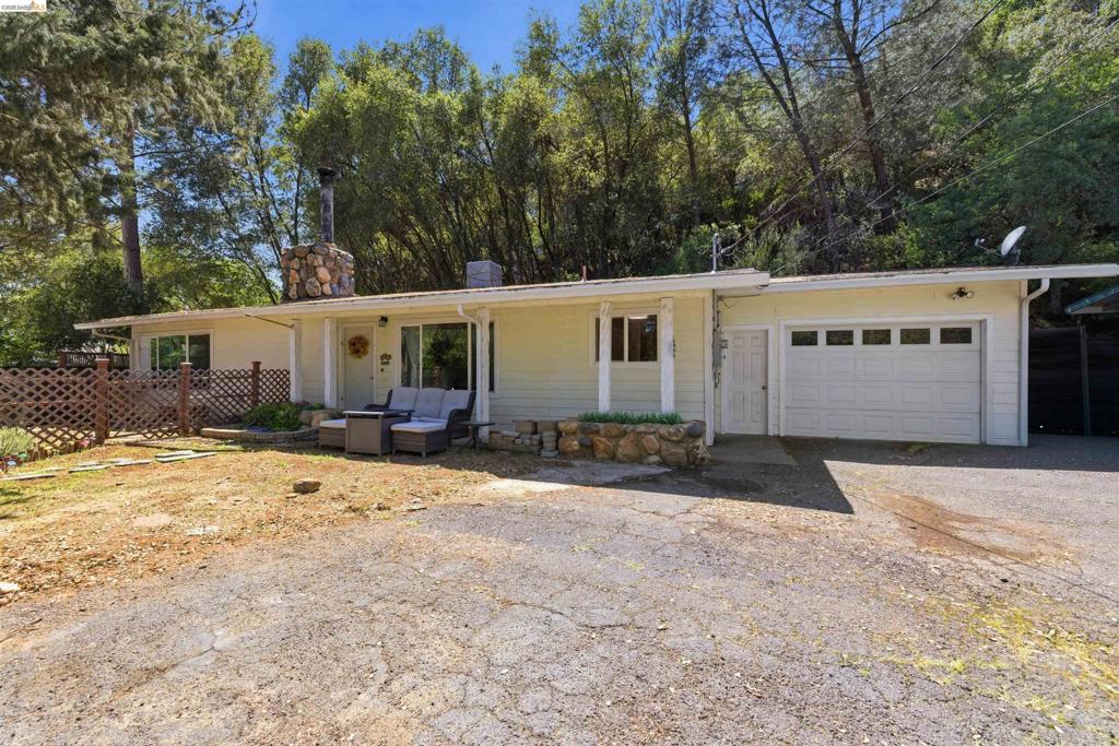 376 Calaveras Way