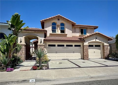 Photo of 29 Sandstone, Irvine, CA 92604 (MLS # PW25239112)