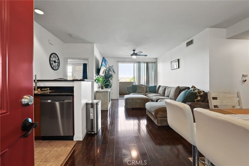 1801 E Katella Ave 3147