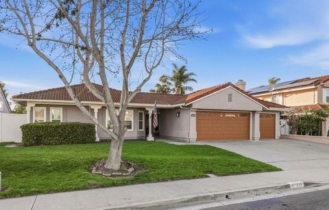 Photo of 849 Muirfield Drive Dr, Oceanside, CA 92058 (MLS # 260008580SD)