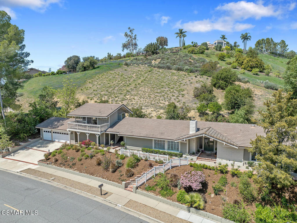 617 Camino Manzanas