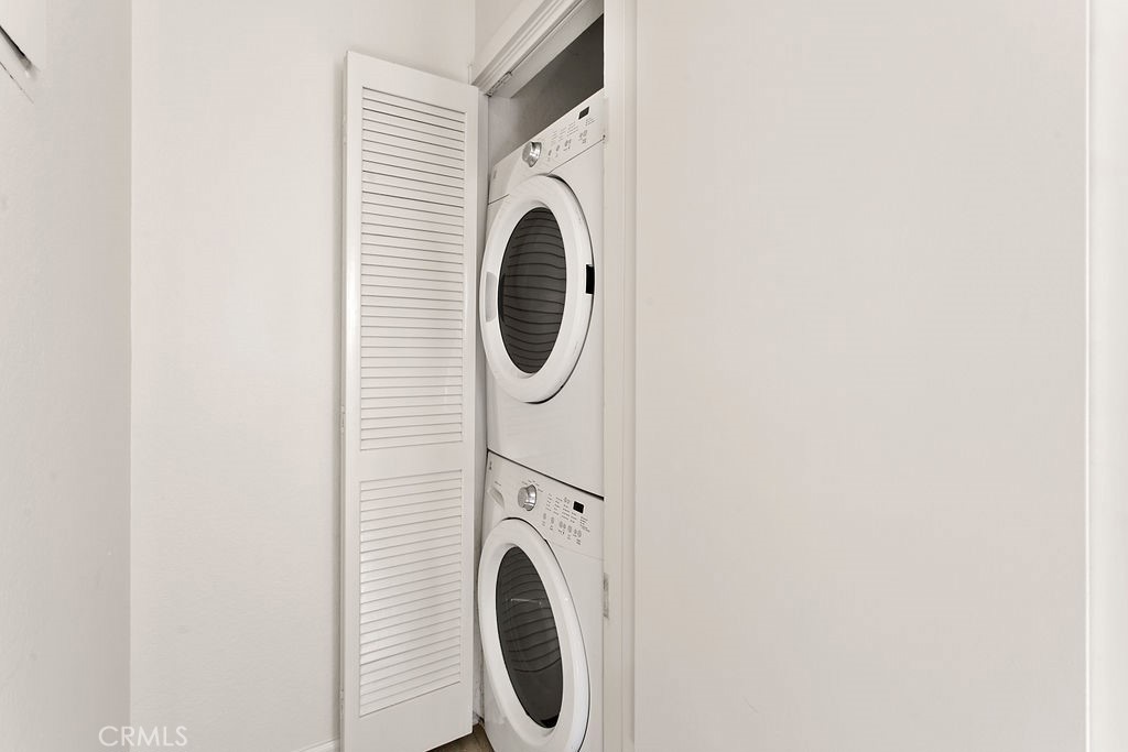 Crystal Cay (LH) (CC) - Residential Lease