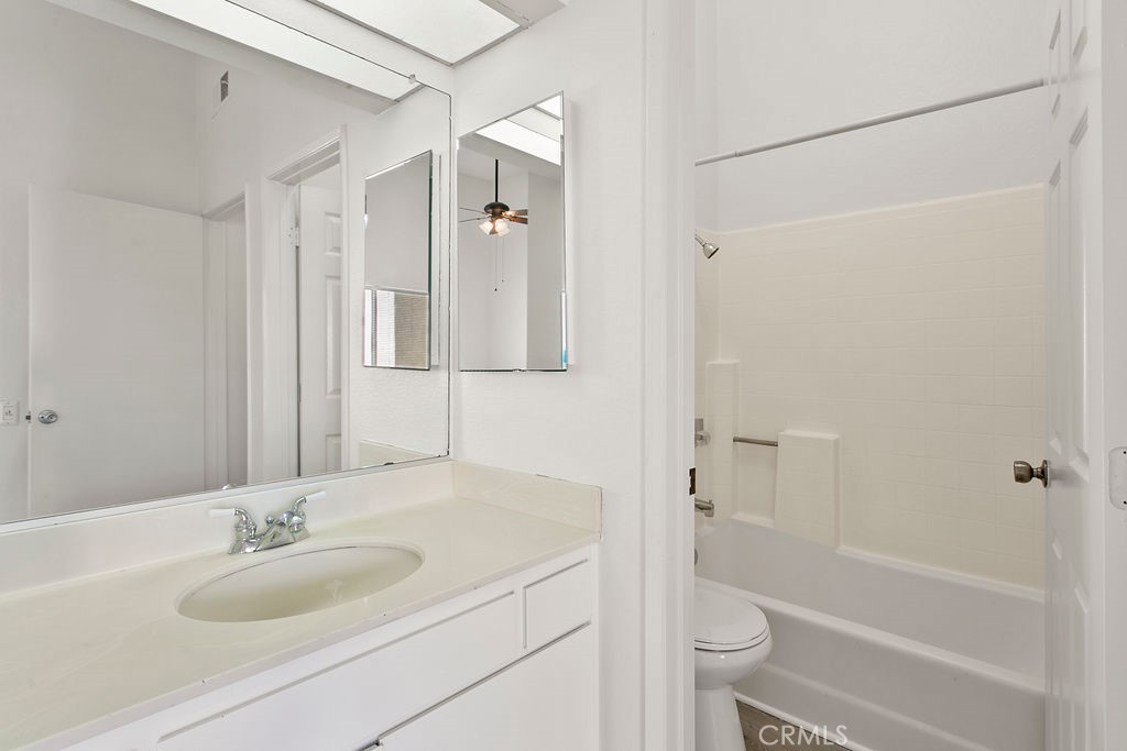 Crystal Cay (LH) (CC) - Residential Lease