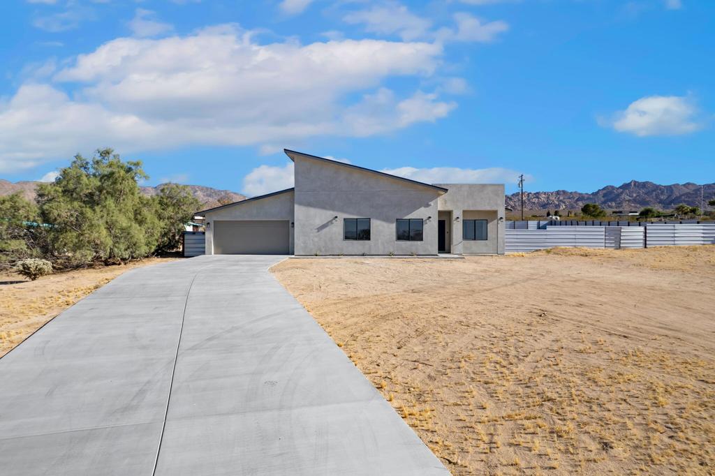 69225 Cottonwood Drive