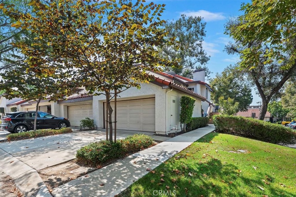 860 Wabash Court