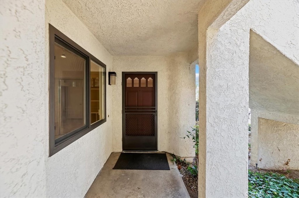 860 Wabash Court