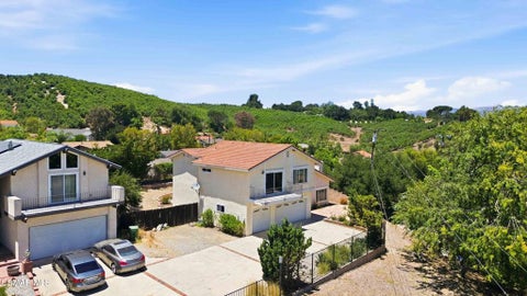 Photo of 15 W Bonita Drive, Simi Valley, CA 93065 (MLS # 226003338)