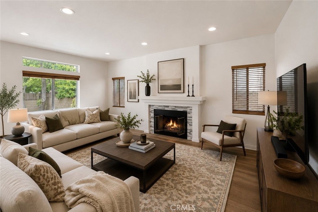 5807 Sylvia Avenue