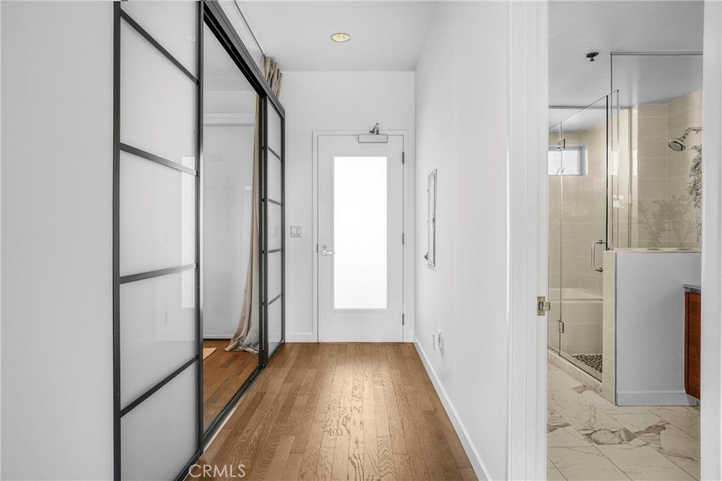 Photo of 11500 Tennessee Avenue #331, Los Angeles, CA 90064 (MLS # SR25248114)