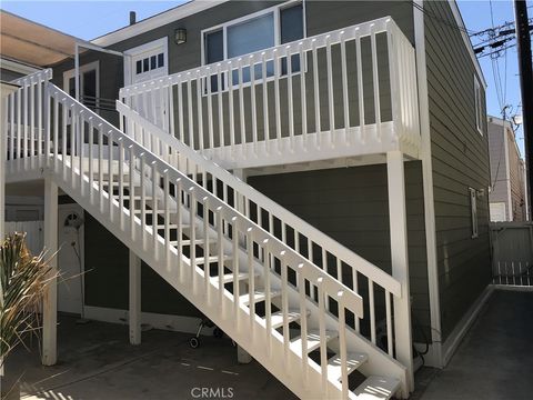 Photo of 507 Rear B 35th ST, Newport Beach, CA 92663 (MLS # NP26154481)
