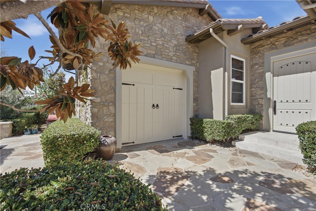 27361 Calle De La Rosa
