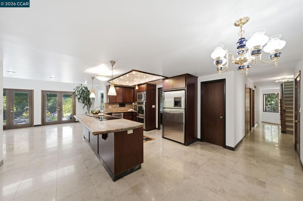 39 Mira Loma Rd