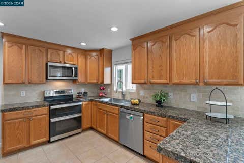 Tiny photo for 2674 E Olivera Rd Rd, Concord, CA 94519 (MLS # 41141763)