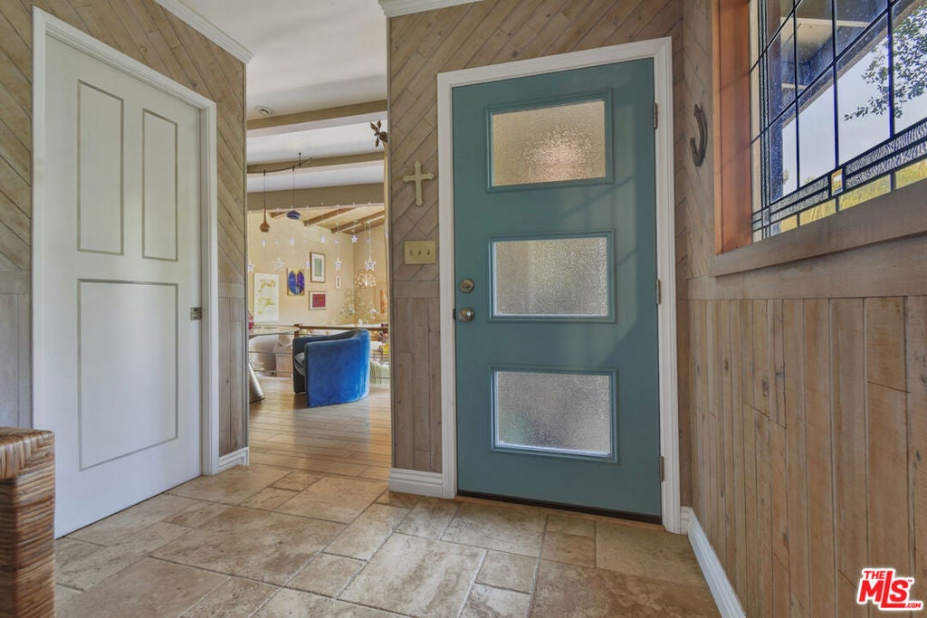 4243 Morro Drive