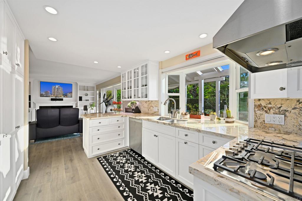 La Mesa - Residential