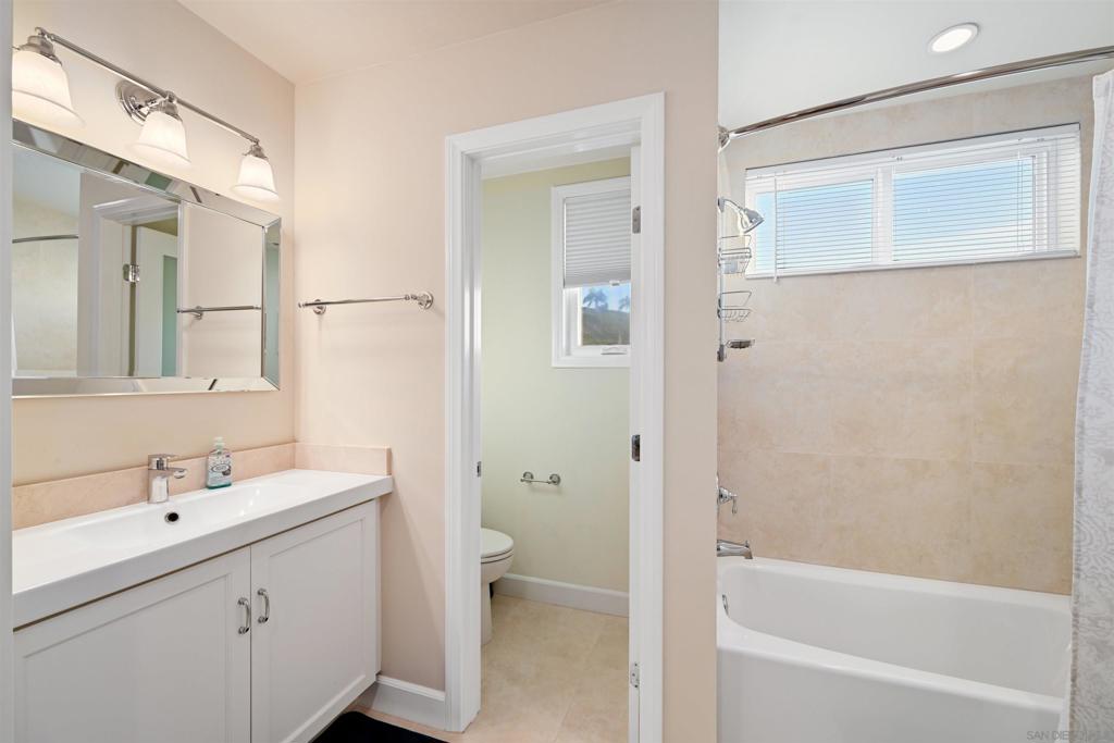 La Mesa - Residential