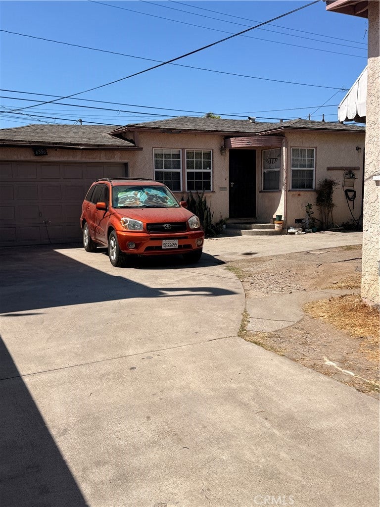 6554 E Olympic