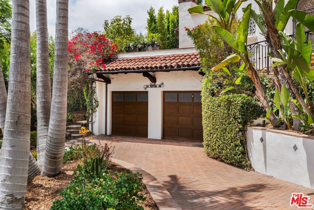 3110 La Suvida Drive