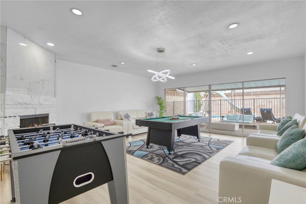 1158 N Ivescrest Avenue
