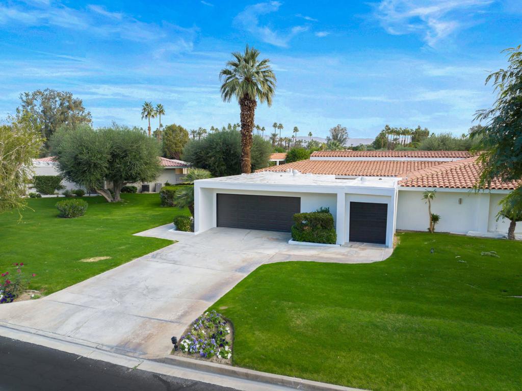 LQCC Lago La Quinta - Residential