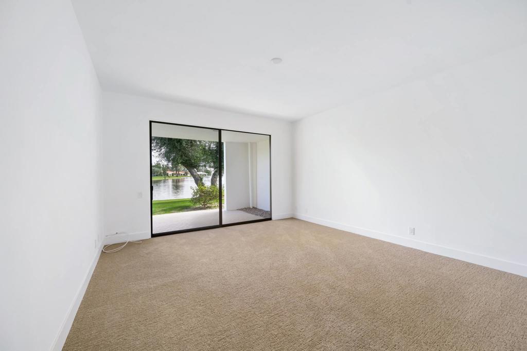 LQCC Lago La Quinta - Residential