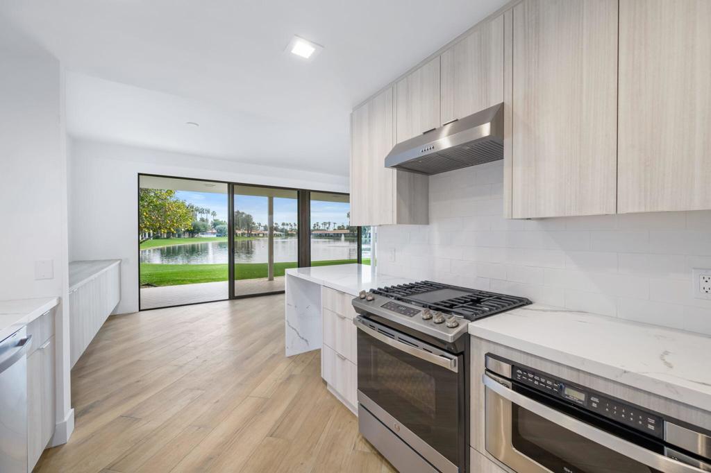 LQCC Lago La Quinta - Residential