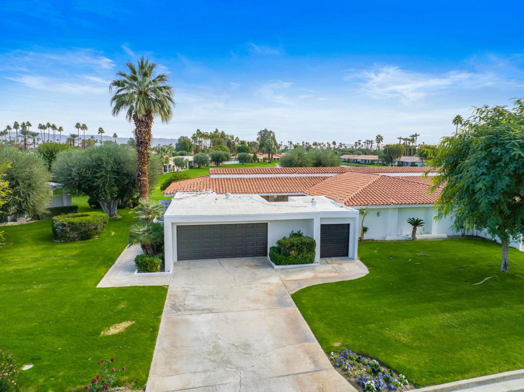 LQCC Lago La Quinta - Residential