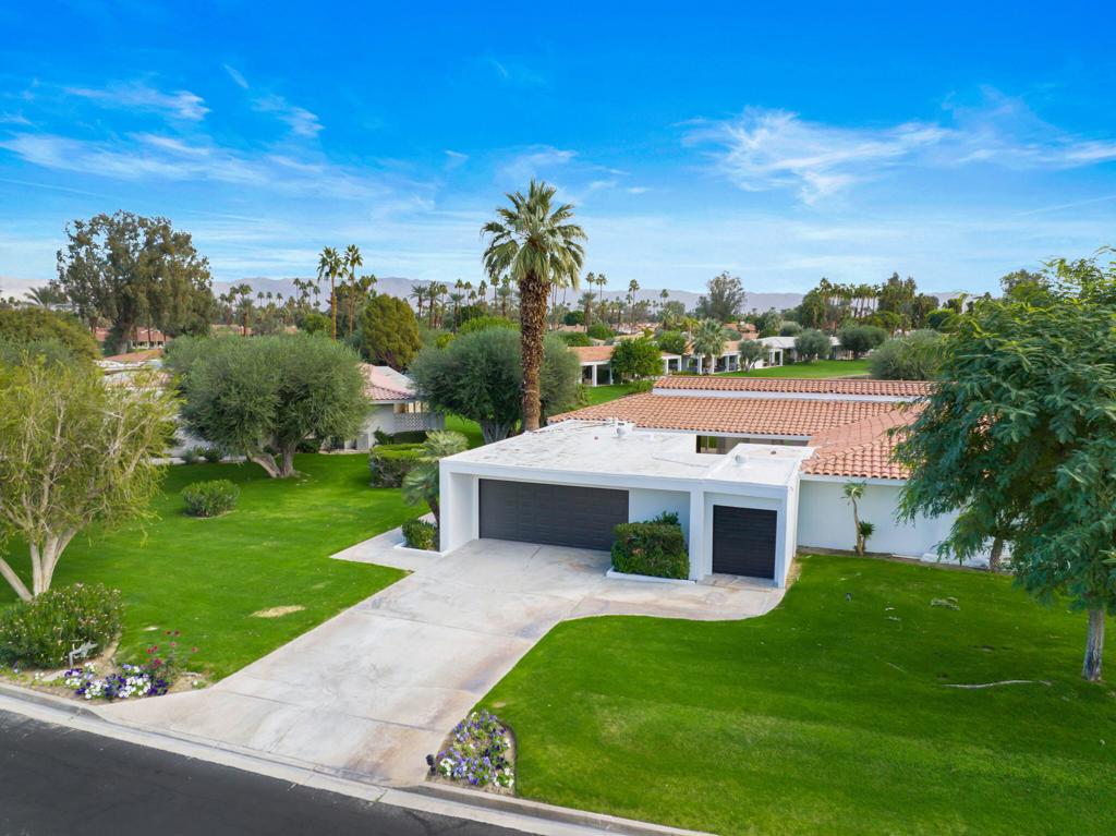 LQCC Lago La Quinta - Residential