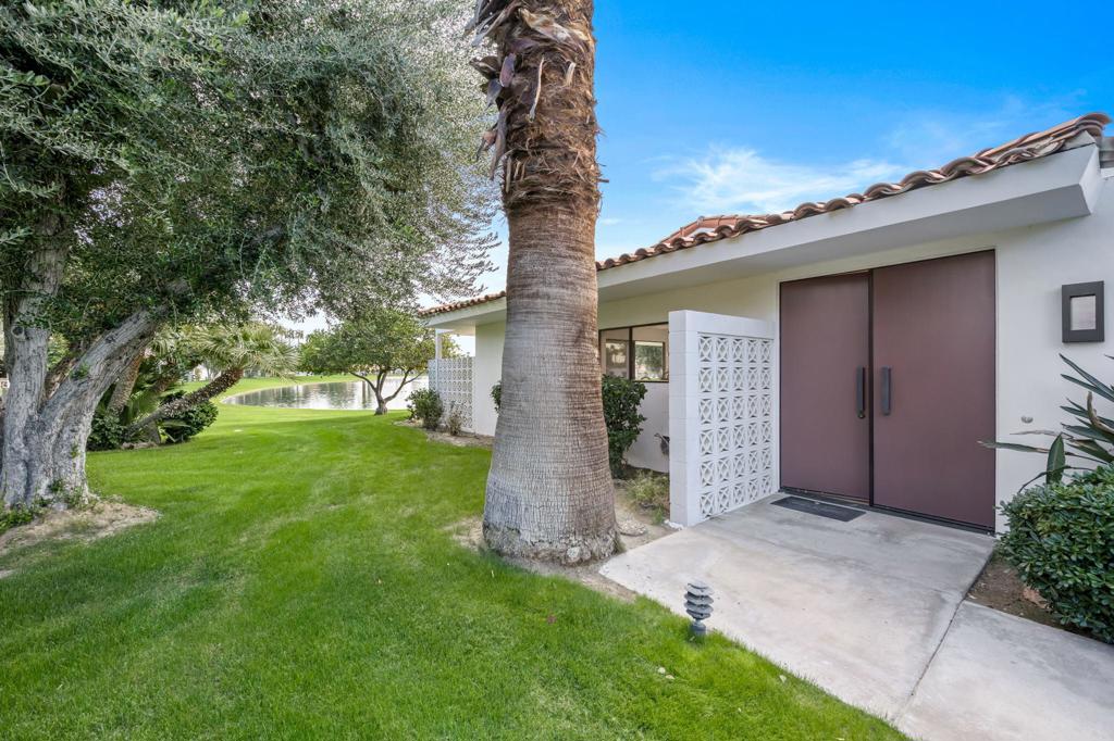 LQCC Lago La Quinta - Residential