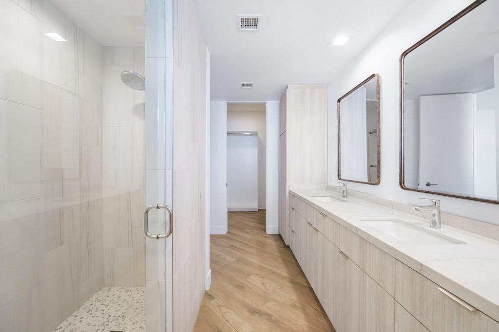 LQCC Lago La Quinta - Residential