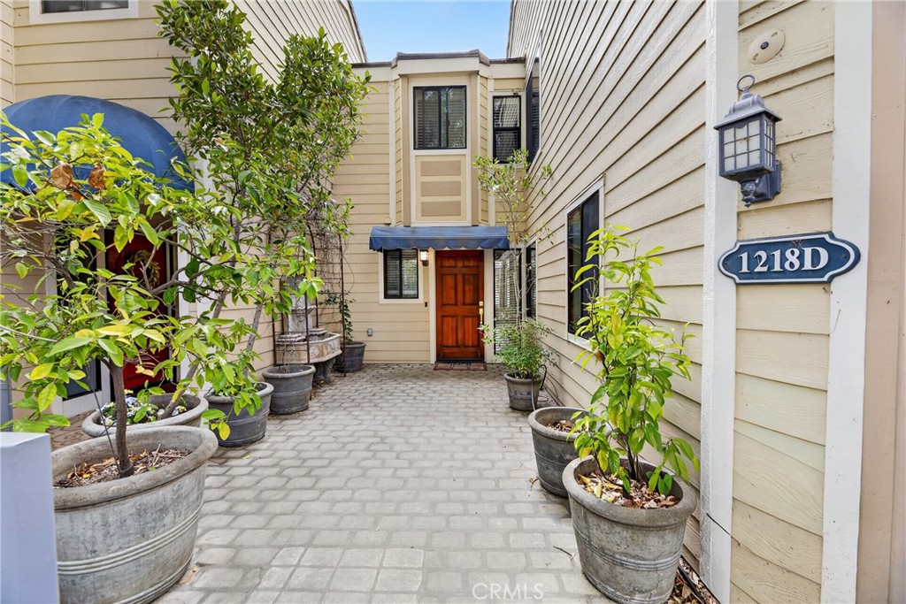 Properties 1218 S Westlake Boulevard D