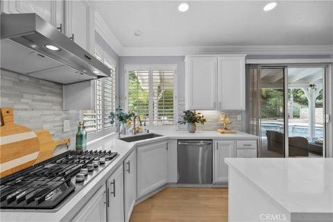 Photo of 25415 Thoreau Way, Stevenson Ranch, CA 91381 (MLS # SR26147526)