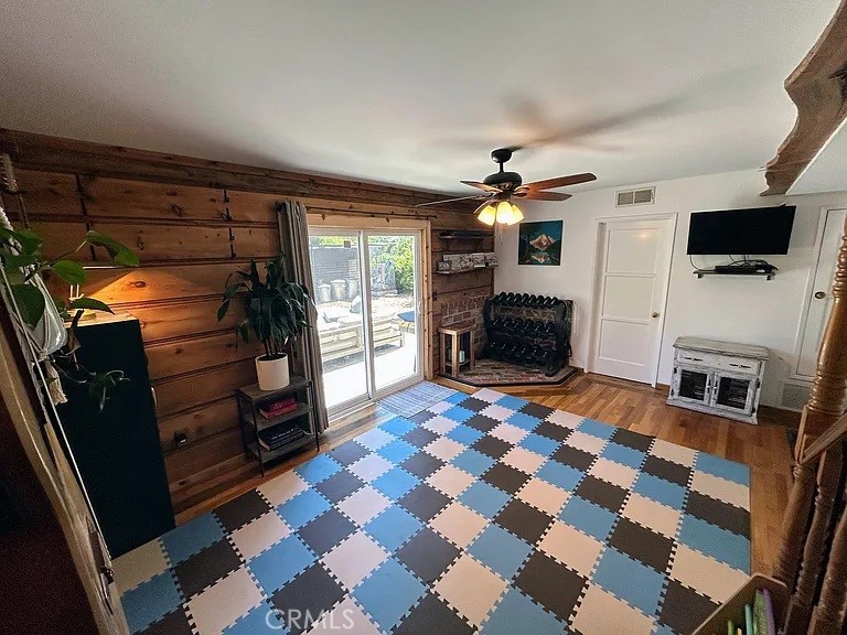 Dutch Haven (109) - Residential Lease