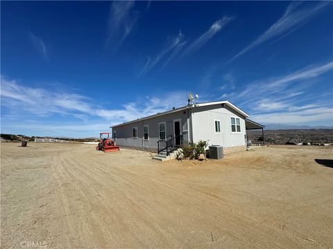 Photo of 22881 Arrow Rd, Nuevo, CA 92567 (MLS # SW26066044)