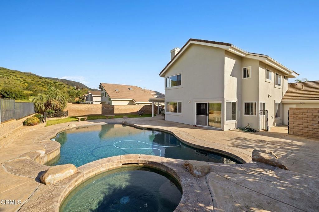 Photo of 6051 Mescallero Place, Simi Valley, CA 93063 (MLS # V1-34894)